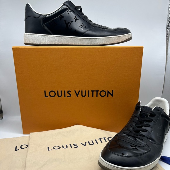 Louis Vuitton Rivoli Sneaker, Black and White Louis Vuitton size 10.5 (12) - Picture 1 of 8